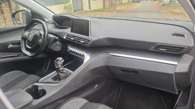 Peugeot 3008 image 8