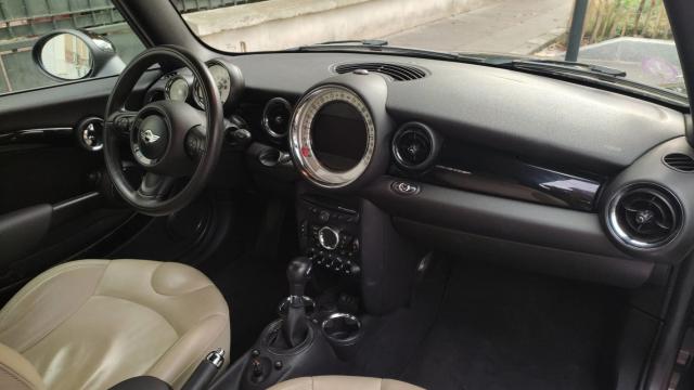 Mini Cabrio image 5