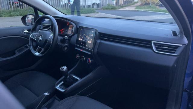 Renault Clio image 1