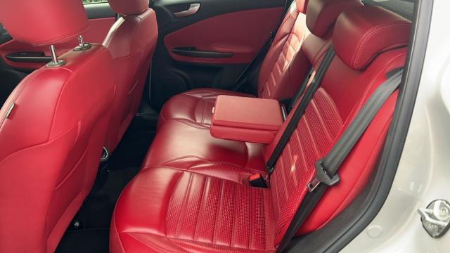 Alfa Romeo Giulietta image 4