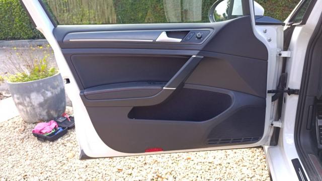 Volkswagen Golf image 5