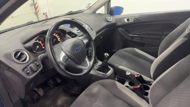 Ford Fiesta image 6