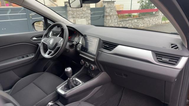 Renault Captur image 8