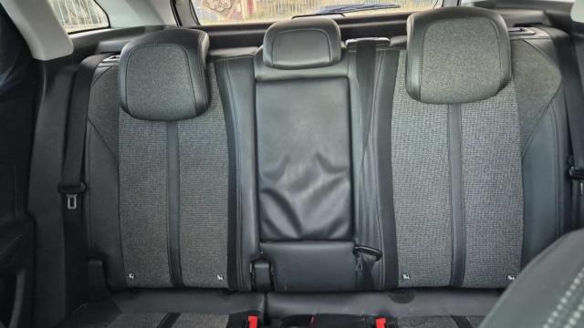 Peugeot 3008 image 7
