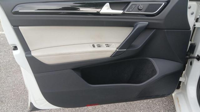 Volkswagen Golf Sportsvan image 4