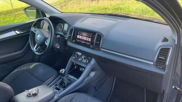 Skoda Karoq image 9