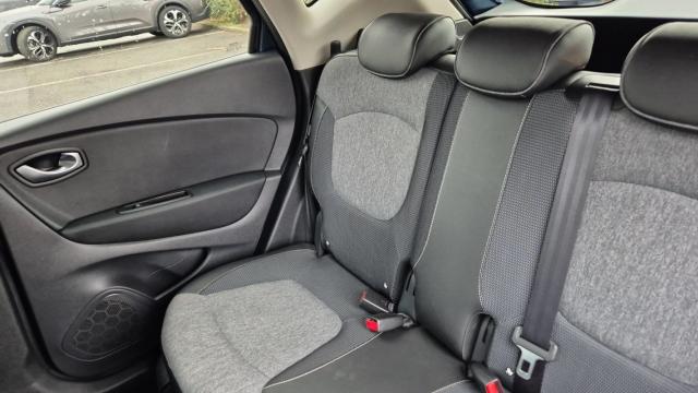 Renault Captur image 8