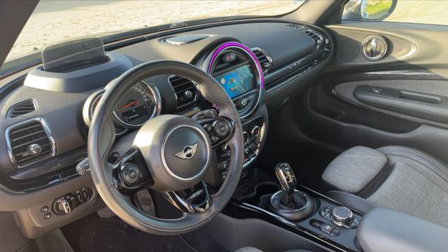 Mini Clubman image 9