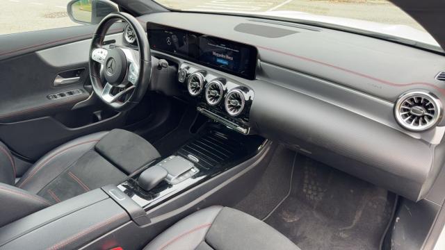 Mercedes Benz Cla Shooting Brake image 6