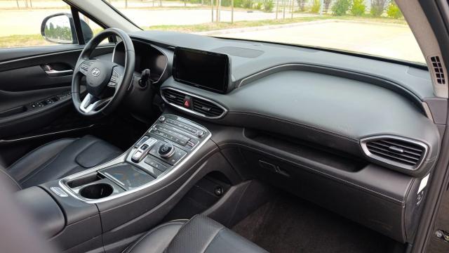 Hyundai Santa Fe image 6