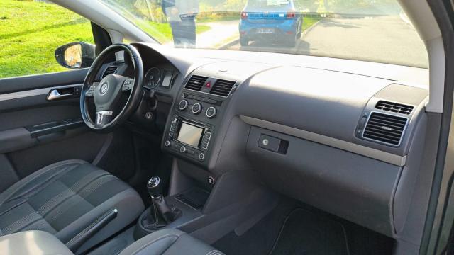 Volkswagen Touran image 6
