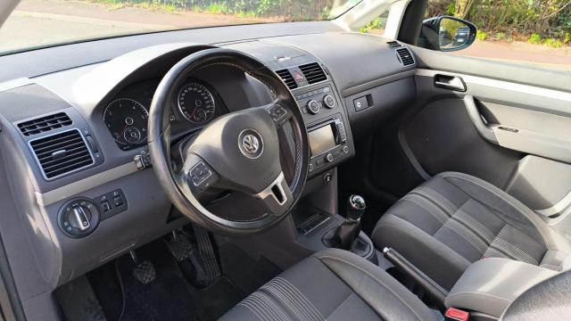 Volkswagen Touran image 5