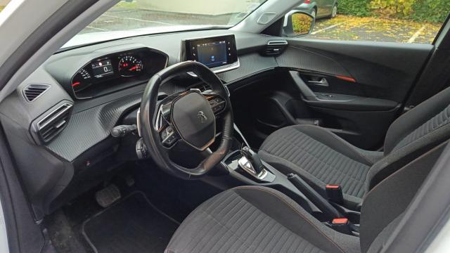 Peugeot 2008 image 7