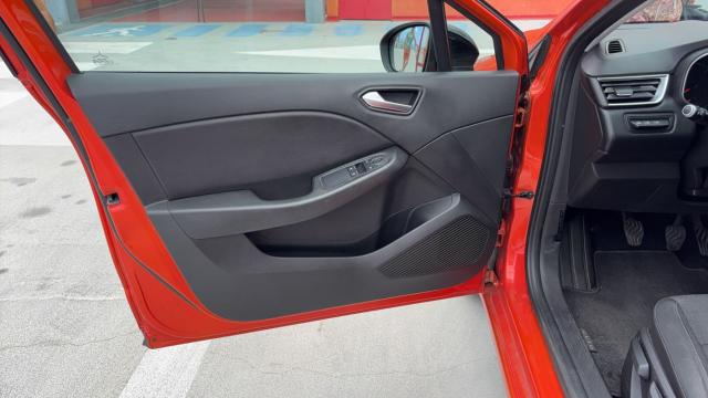 Renault Clio image 7