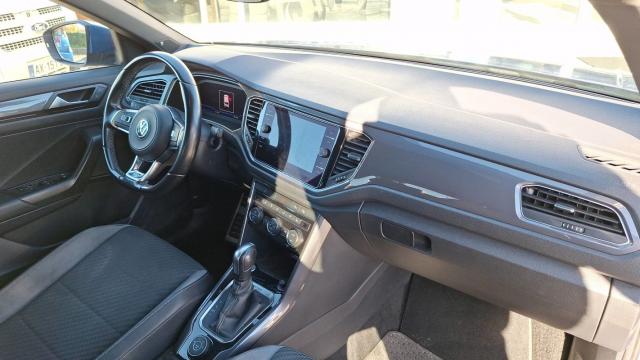 Volkswagen T-Roc image 2