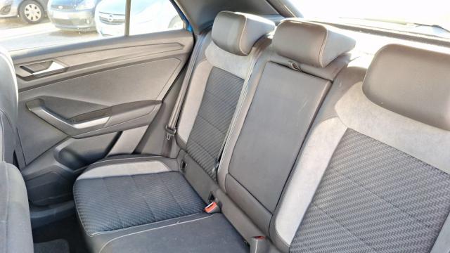 Volkswagen T-Roc image 4