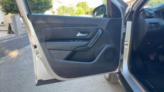Dacia Duster image 6