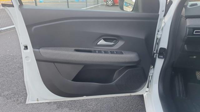 Dacia Sandero image 6