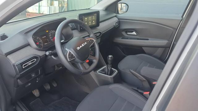 Dacia Sandero image 7