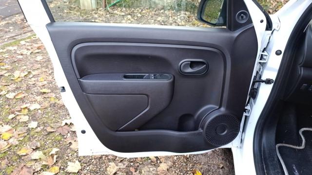 Renault Twingo image 3