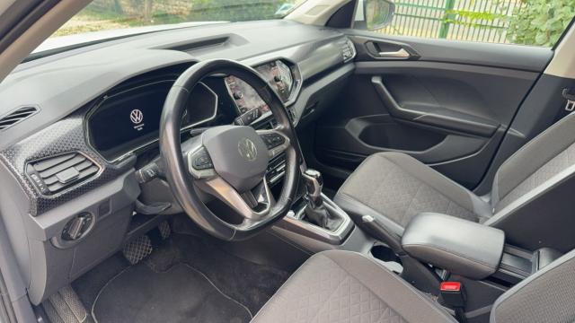 Volkswagen T-Cross image 4