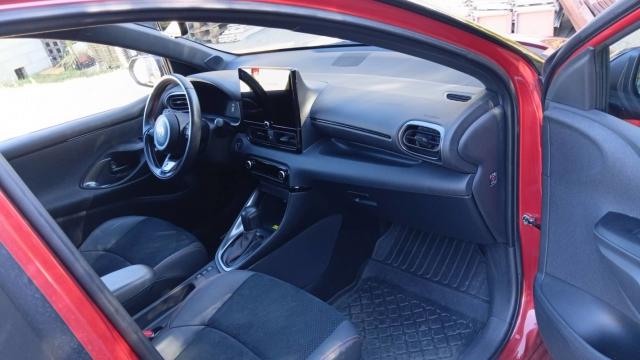 Toyota Yaris image 5