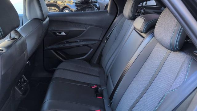 Peugeot 3008 image 9