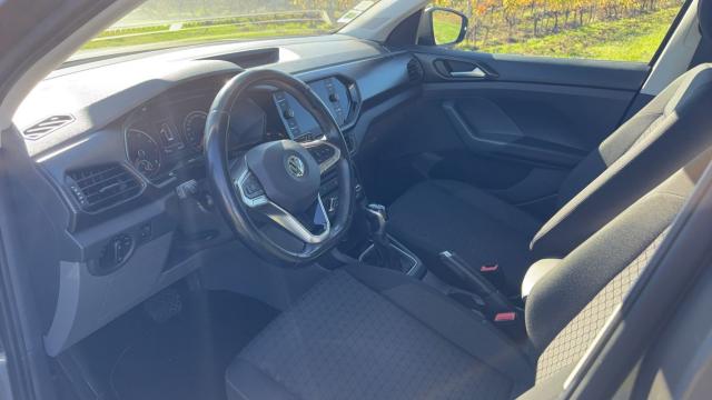 Volkswagen T-Cross image 3