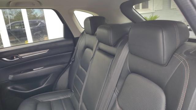 Mazda Cx-5 image 8