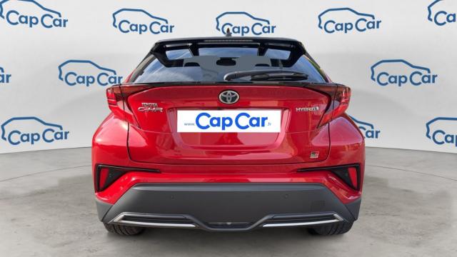 Toyota C-Hr image 2