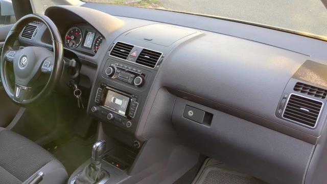 Volkswagen Touran image 8