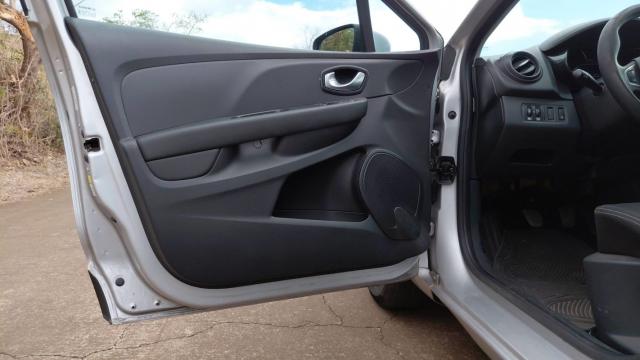 Renault Clio image 7