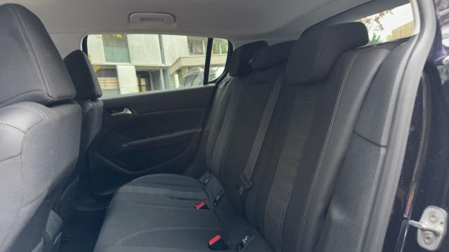 Peugeot 308 image 4