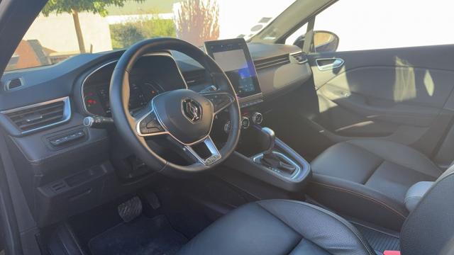 Renault Clio image 6