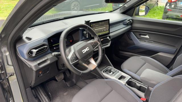 Dacia Duster image 5