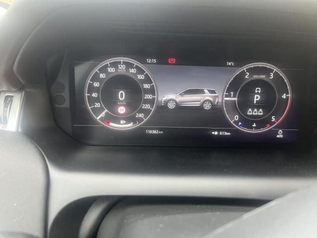 Land Rover Discovery Sport image 3