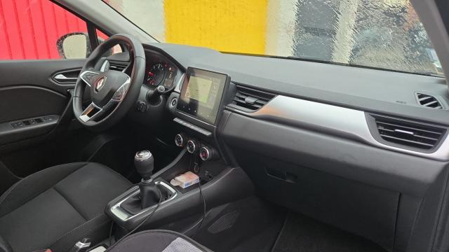 Renault Captur image 8