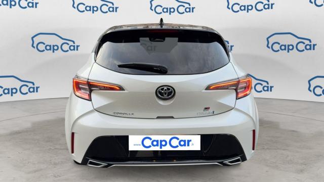 Toyota Corolla image 8