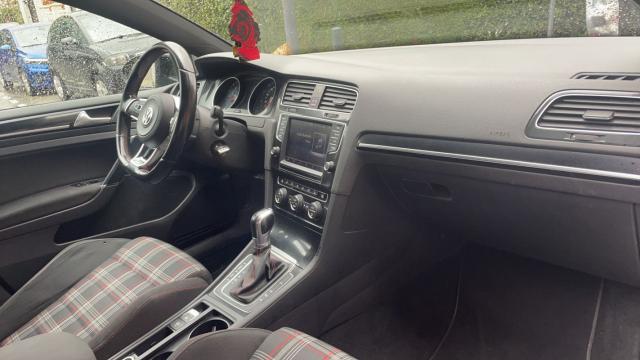 Volkswagen Golf image 3