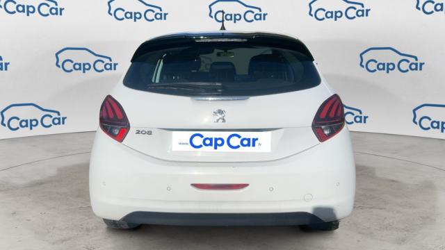 Peugeot 208 image 1