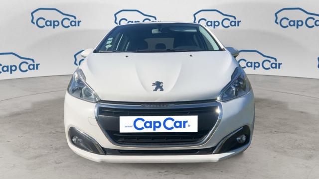 Peugeot 208 image 6