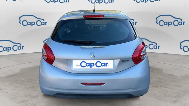 Peugeot 208 image 9