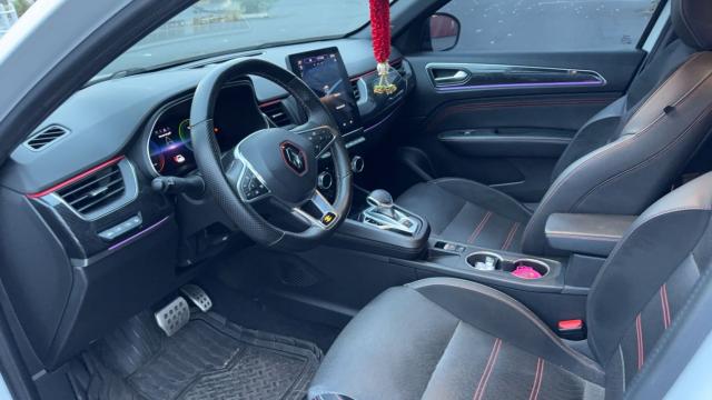 Renault Arkana image 9