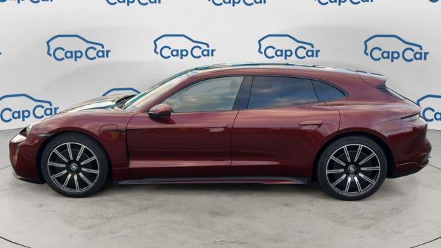 Porsche Taycan image 3