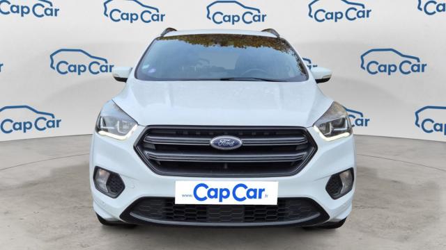 Ford Kuga image 3