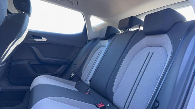 Seat Leon image 4
