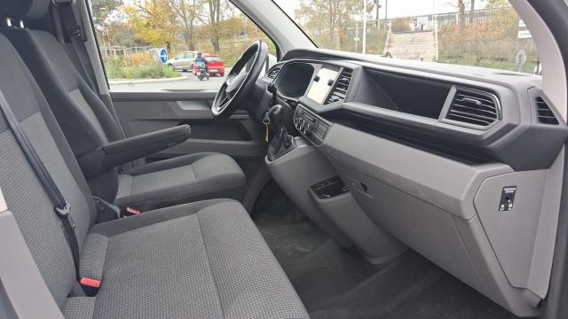 Volkswagen Transporter image 1