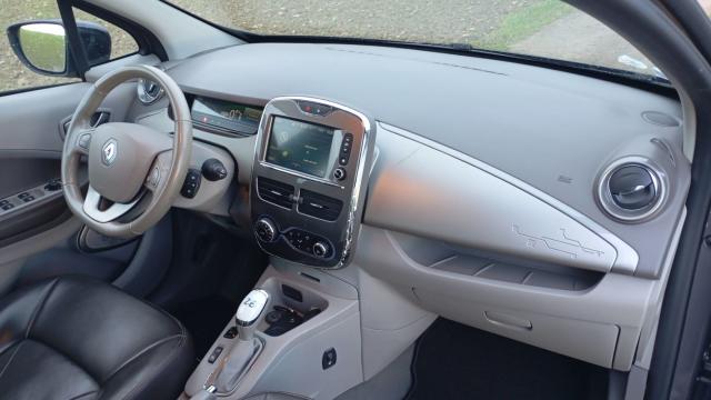 Renault Zoe image 8