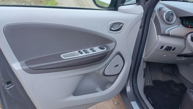 Renault Zoe image 1