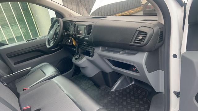 Citroen Jumpy image 6